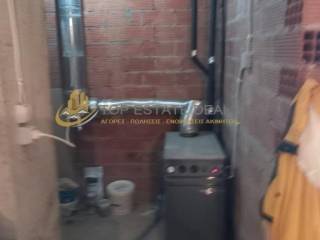 lebetostasio sto ypogeio