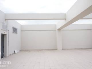 Forumland Real Estate, επαγγελματικός χώρος