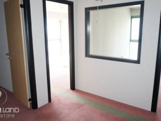 Forumland Real Estate, επαγγελματικός χώρος