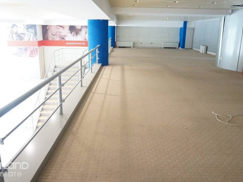 Forumland Real Estate, επαγγελματικός χώρος