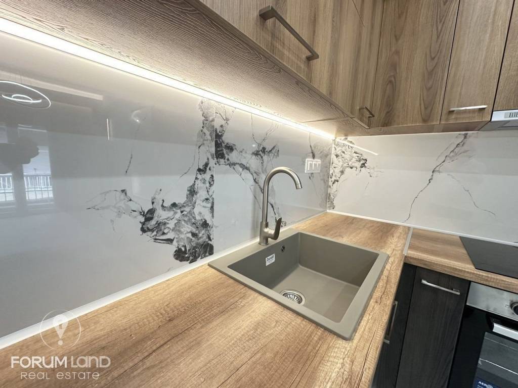 Forumland Real Estate, Σαλοκουζίνα