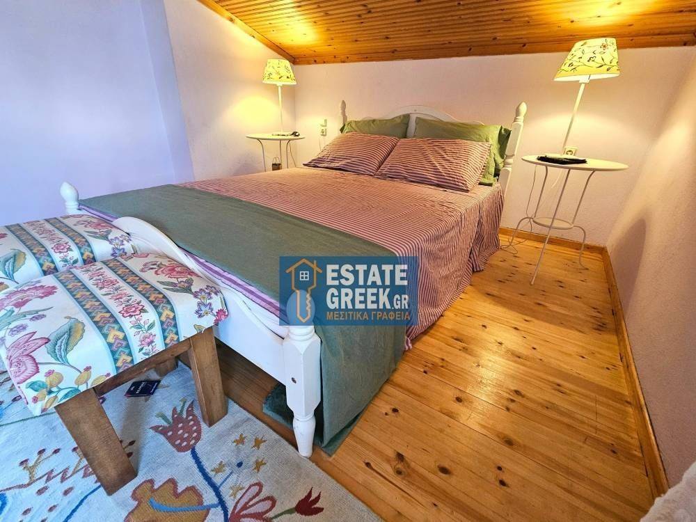 ★ Πλήρως επιπλωμένη ★ Κλειστό γκαράζ 27τμ ★ 4 υπνοδωμάτια + 2 μπάνια ★ 