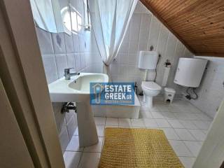 ★ Πλήρως επιπλωμένη ★ Κλειστό γκαράζ 27τμ ★ 4 υπνοδωμάτια + 2 μπάνια ★ 