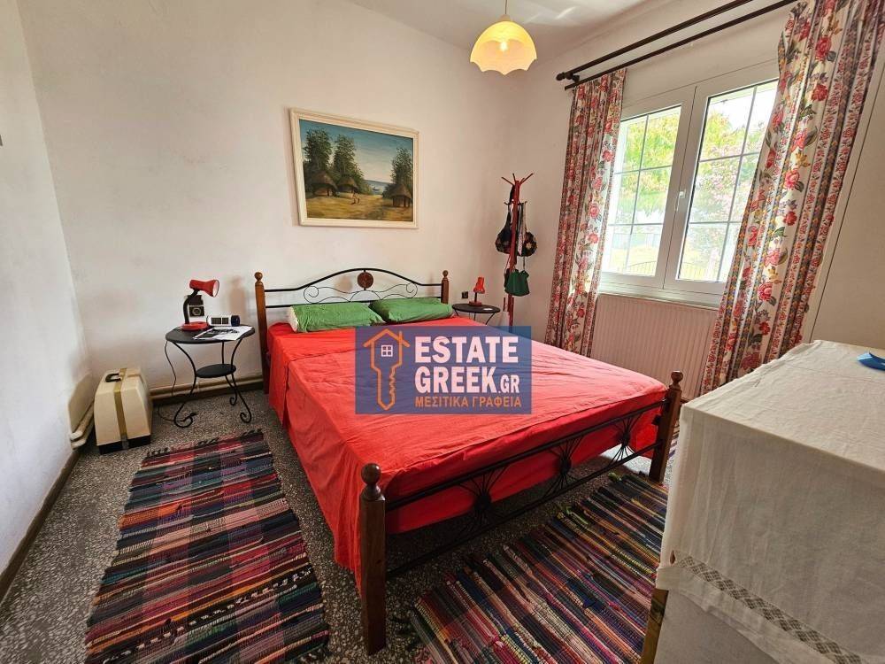 ★ Πλήρως επιπλωμένη ★ Κλειστό γκαράζ 27τμ ★ 4 υπνοδωμάτια + 2 μπάνια ★ 