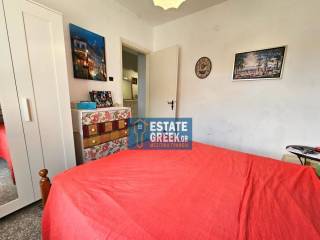 ★ Πλήρως επιπλωμένη ★ Κλειστό γκαράζ 27τμ ★ 4 υπνοδωμάτια + 2 μπάνια ★ 