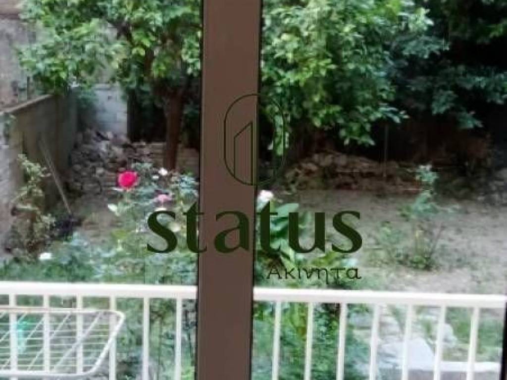 Θέα απο μπαλκόνι