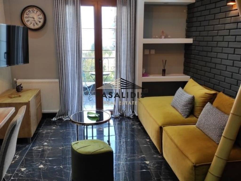 Σαλοκουζίνα