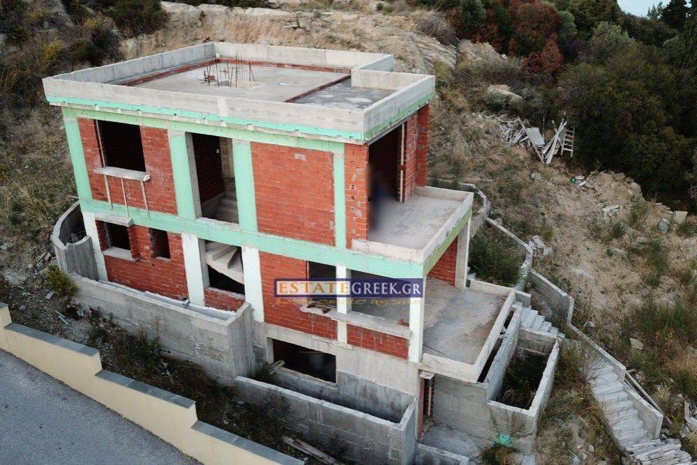 ★ Μοναδική θέα θάλασσα ★ Υπό κατασκευή ★ Απόσταση 100 μέτρα από την θάλασσα ★ Με ασανσέρ ★