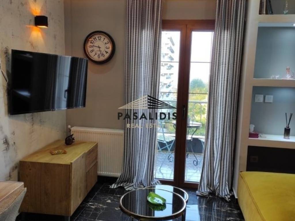 Σαλοκουζίνα