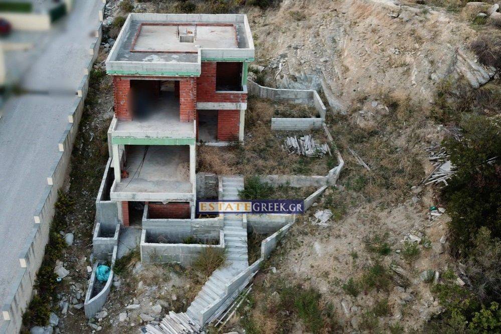 ★ Μοναδική θέα θάλασσα ★ Υπό κατασκευή ★ Απόσταση 100 μέτρα από την θάλασσα ★ Με ασανσέρ ★