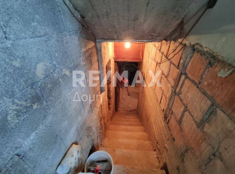 Σκάλα Υπογείου