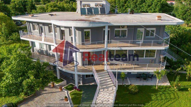 Εξωτερικοι χώροι