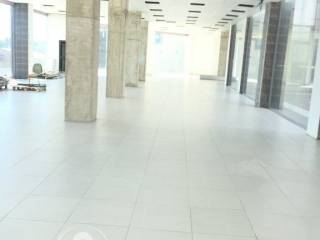 forumland Real Estate, ισόγειο κατάστημα