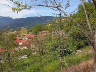 thea apo to borino semeio toy oikopedoy