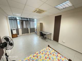 Forumland Real Estate, Studio