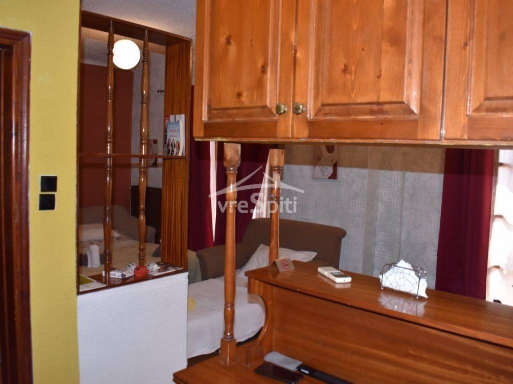 ΚΟΥΖΙΝΑ-ΚΑΘΙΣΤΙΚΟ-ΤΡΑΠΕΖΑΡΙΑ