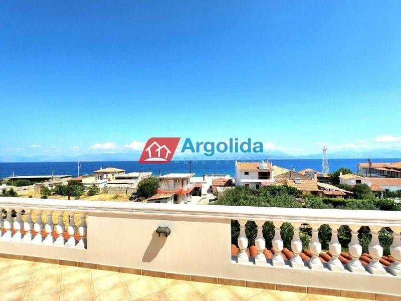 Θέα από μπαλκόνι