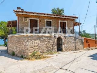 Πίσω Όψη Μονοκατοικίας