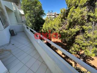 Αθήνα, Κάτω Γλυφάδα. Πωλείται μονοκατοικία