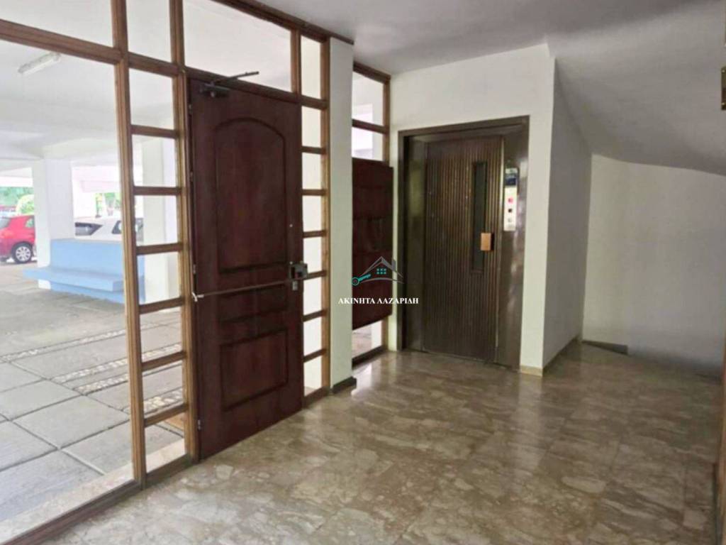 Είσοδος Οικοδομής