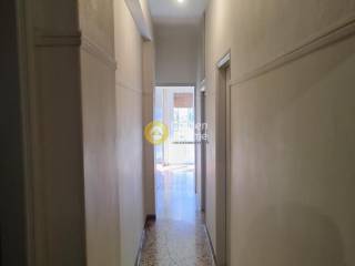 Χολ - Διάδρομος