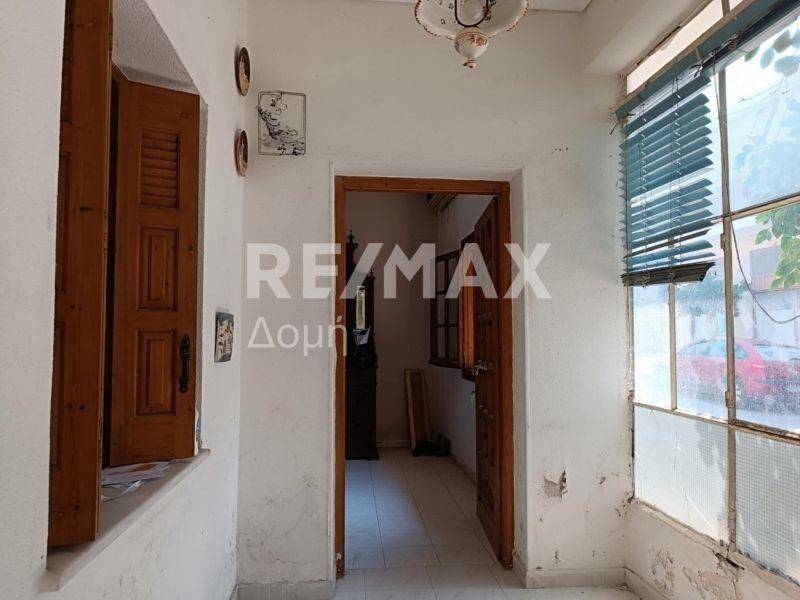 Είσοδος οικοδομής