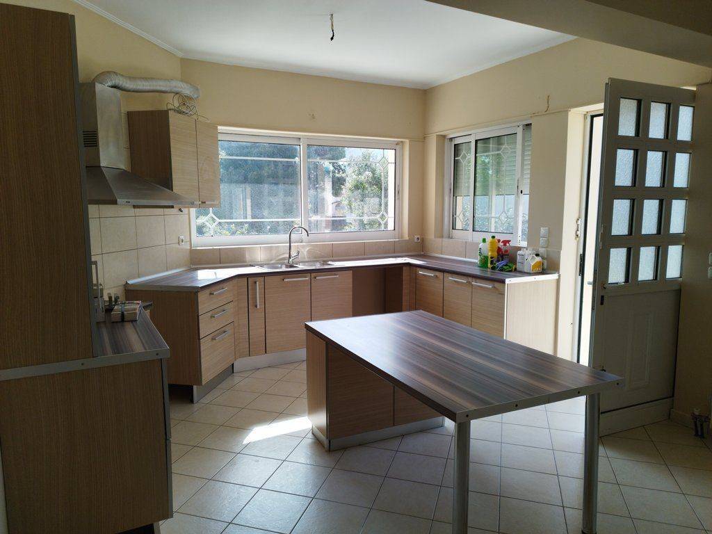 Σύγχρονη κουζίνα