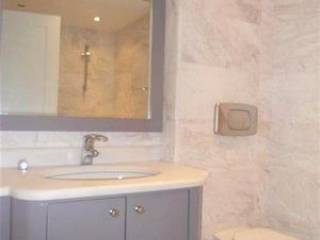 3 κομψά μπάνια