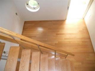 2 υπνοδωμάτια με σοφίτα