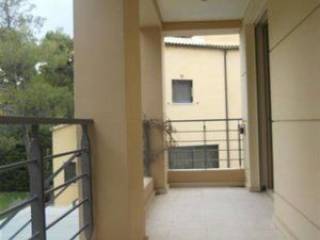 Μπαλκόνια μπρος-πίσω