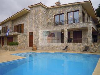 OUTSIDE VIEW OF THE BUILDING