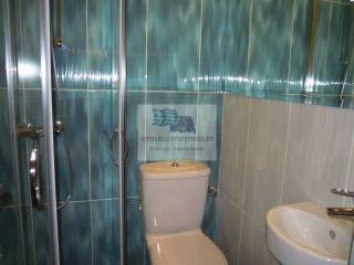 BATHROOM WITH SHOWER