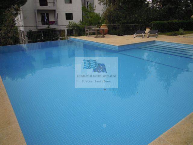 VIEW TO THE COMMON GARDEN