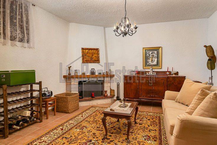 Ημιυπόγειο - Ενιαίος Χώρος