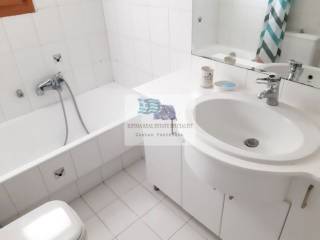 VIEW OF THE BATHROOM