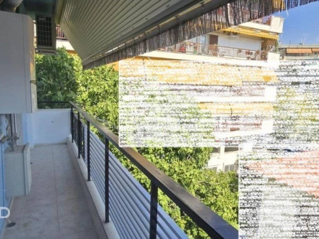 Forumland Real Estate, Βεράντες