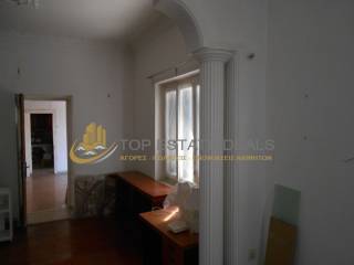 saloni - diadromos pros domatia