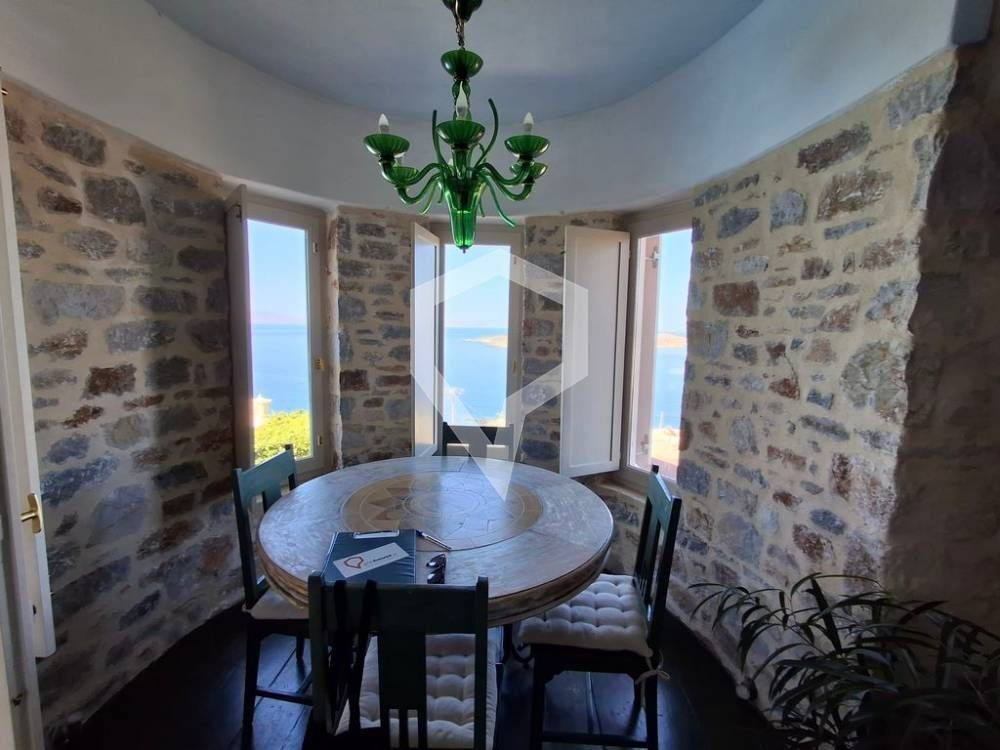 σπίτι 1-τραπεζαρία