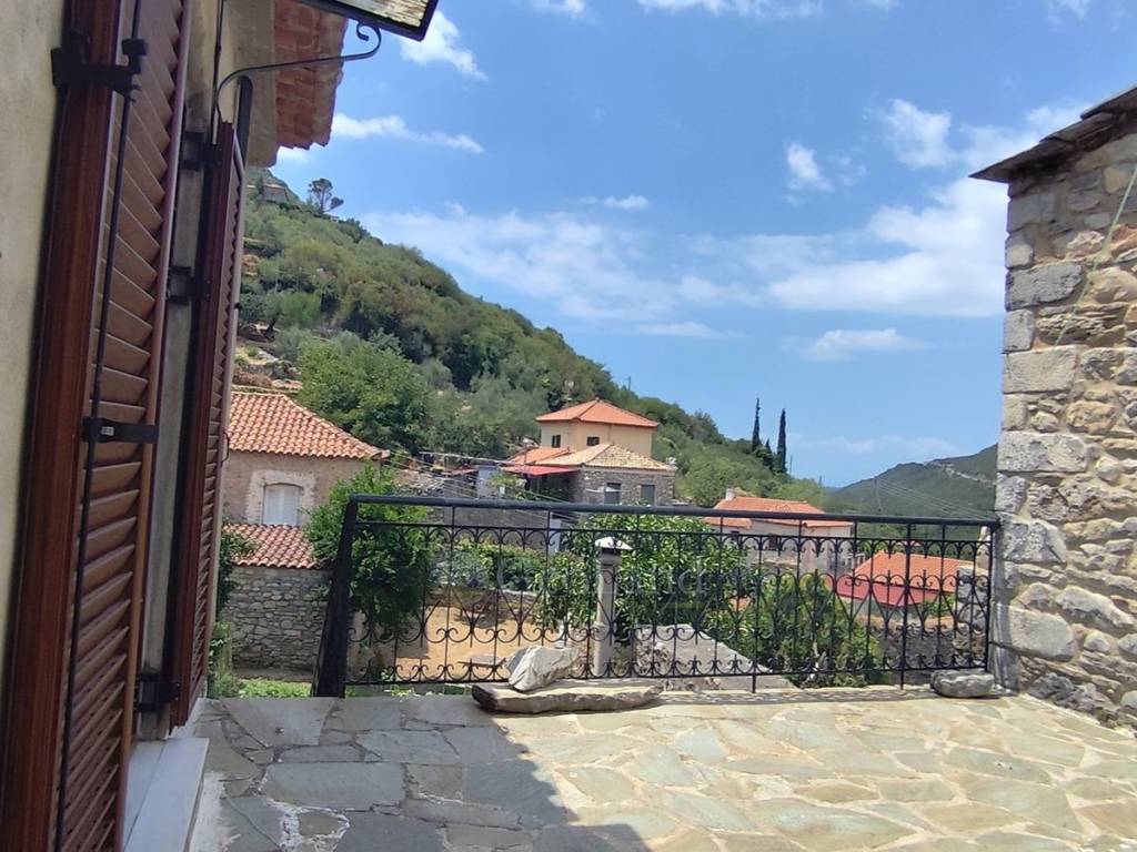 Θέα από μπαλκόνι