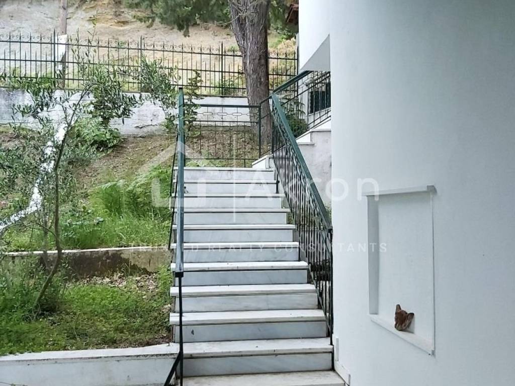 Θέα από μπαλκόνι