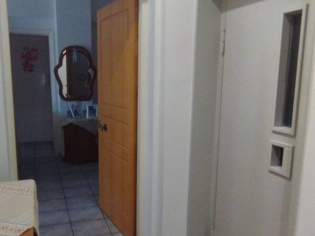 Kentrike eisodos diamerismatos