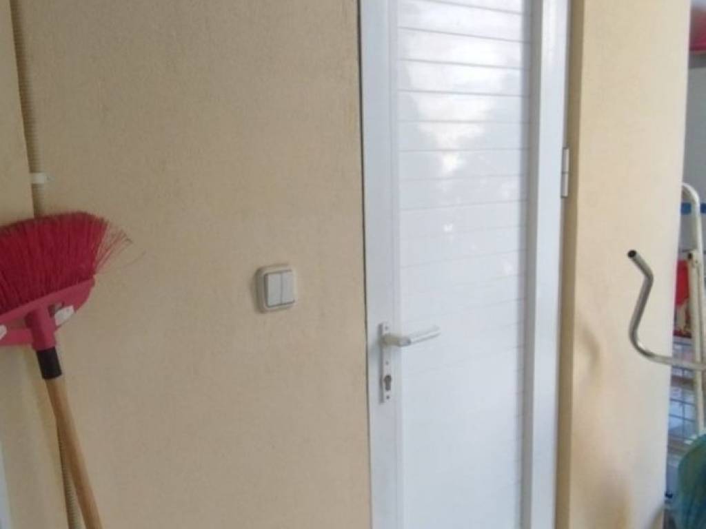 Apotheke sto mpalkoni