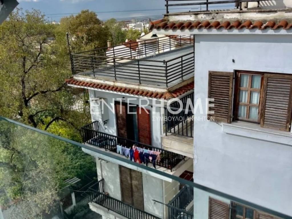 Θέα από μπαλκόνι