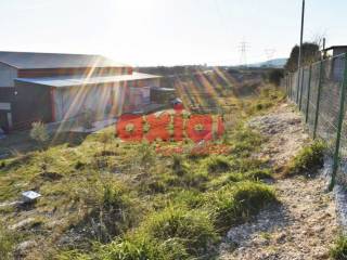 Καβάλα, Νέα Καρβάλη: ΕΥΚΑΙΡΊΑ! Πωλείται διαμπερές Βιομηχανικός επαγγελματικός χώρος 500τ.μ. σε