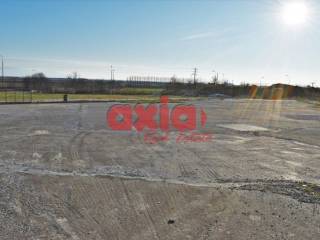 Καβάλα, Νέα Καρβάλη: ΕΥΚΑΙΡΊΑ! Πωλείται διαμπερές Βιομηχανικός επαγγελματικός χώρος 500τ.μ. σε