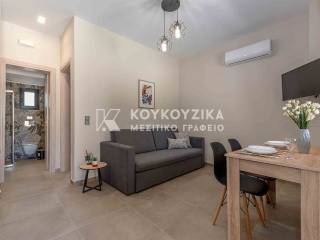 Σαλοκουζίνα