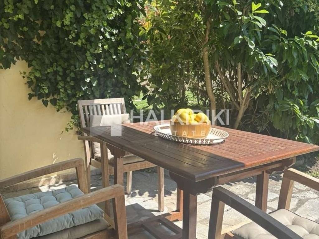 Θέα από μπαλκόνι