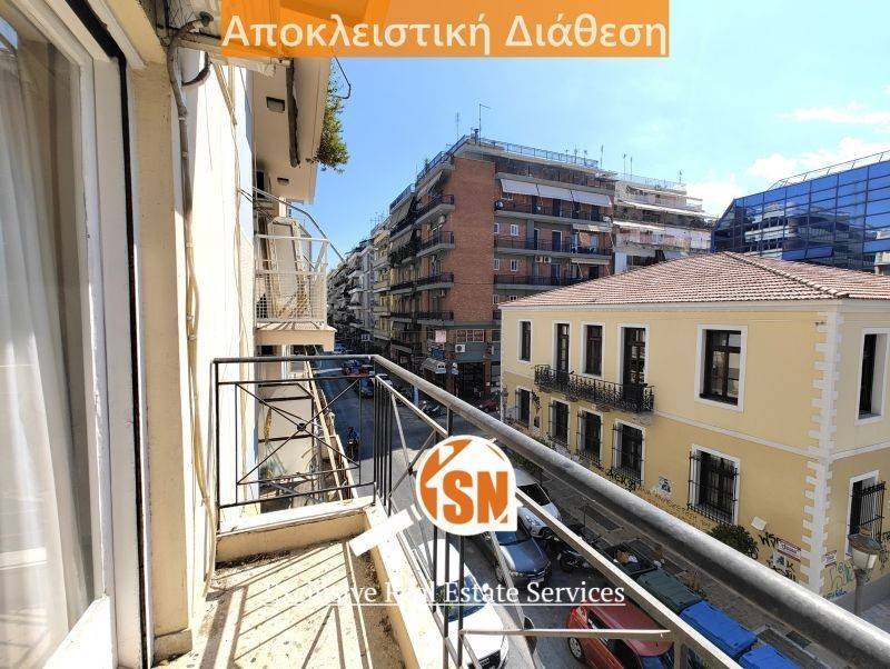 Θέα από μπαλκόνι