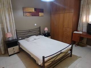 1RST BEDROOM SEMIBASEMENT APART.