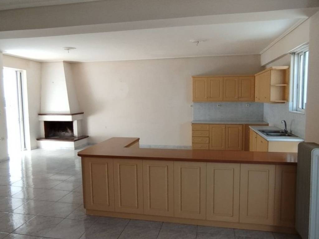 Η κουζίνα και το τζάκι